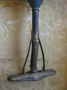 Anitque Vintage* Gem * Upright Hand Pump Vacuum Cleaner Patent 1911 