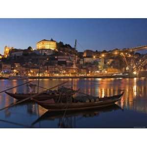  Ponte de Dom Luis I and Port Carrying Barcos, Porto 