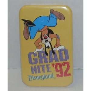  Disneyland 1992 Goofy Grad Night Button 