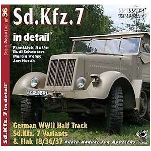   German WWII Halftrack SdKfz 7 Variants & Flak 18/36/37 Toys & Games