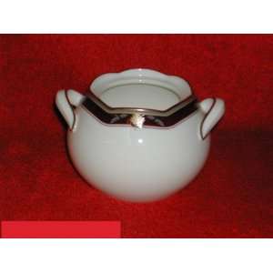   Noritake QueenS Splendor #9746 Sugar Bowl   No Lid