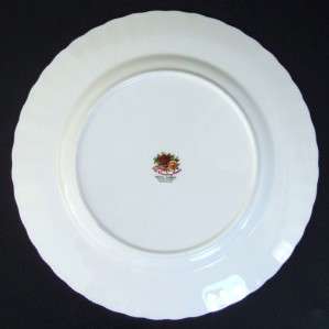 Early Royal Albert Old Country Roses Dinner Plates Made in England 