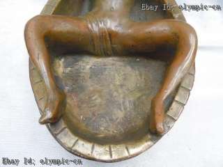 China brass carved oomph belle swab down ashtray statue  