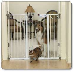   allows small pets to pass freely while keeping larger pets contained