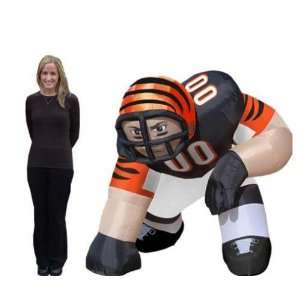   Blown Inflatable Bubba Lawn Figure/Football Player