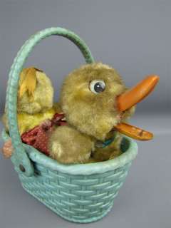 Vintage Lovely Duck Wind Up Toy MI Japan by Fuji Press  