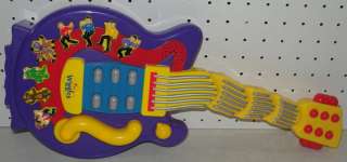 The Wiggles Wacky Wiggling Dancing Purple Toy Guitar Musical Singing 