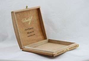 DAVIDOFF SELECCION 702 2009 LIM, CIGAR BOX WOODEN, USED  