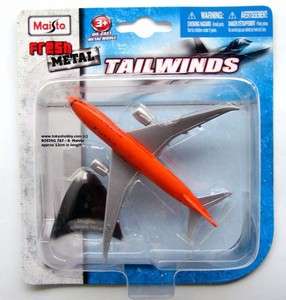 BOEING 787  8 Maisto Tailwinds aircraft approx 12 cm  