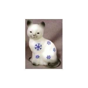  Sand Carved Hand Painted Snowflake Fenton 3 Sitting Cat 