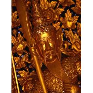  Gold Leaf Gild and Golden Statue of Guard in Grand Palace 