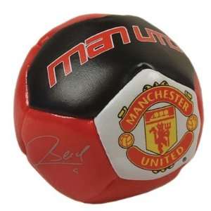  Manchester United FC. Kick n Trick Signature Sports 