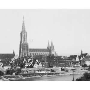 early 1900s photo View of Ulm, Germany, with cathedral and churches in 