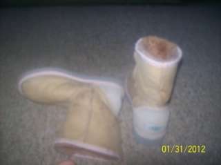 Well worn womens Ugg boots trashed Pink  