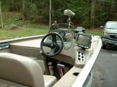 2003 G3 HP 190 LOA 19.6 Bass Boat with Trailer 2003 G3 HP 190 LOA 19.6 