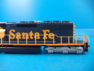   SD40 2 Mid Santa Fe Locomotive Model Train Engine Topeka 5058  