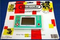 NINTENDO GAME & WATCH BALLOON FIGHT SEALED ON CARD NEW  