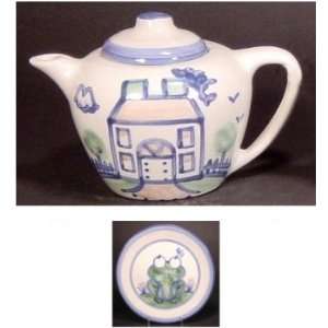  Teapot Large, Frog Pattern