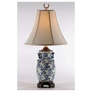  Bradburn Gallery Eliza Blue White Porcelain Table Lamp 