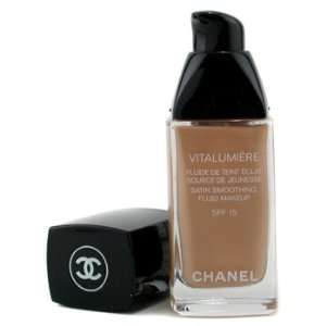  CHANEL Vitalumiere Fluide Makeup Beauty