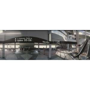 com Interiors of an Airport, Charlotte Douglas International Airport 