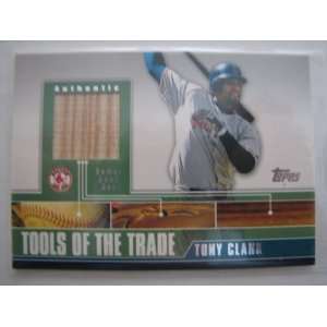  2002 Topps Traded Tony Clark Red Sox Tools of the Trade GU 