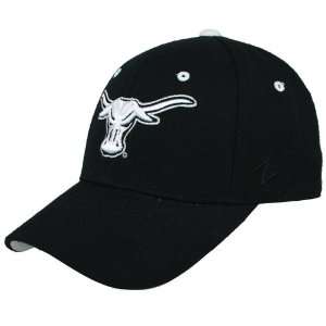   Longhorns Black Silver Lining Fitted Hat (7 7/8)