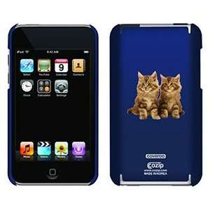  Maine Coon Two on iPod Touch 2G 3G CoZip Case Electronics