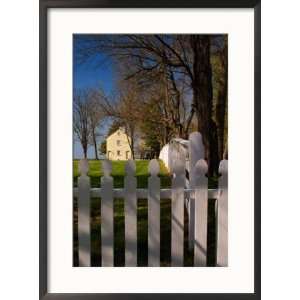  Distinctive Fence of Shaker Village of Pleasant Hill, Kentucky 