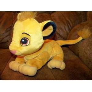  LION KING   Paw & Play Simba Talking Plush Toys & Games