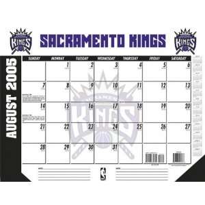  Sacramento Kings 2004 05 Academic Desk Calendar Sports 