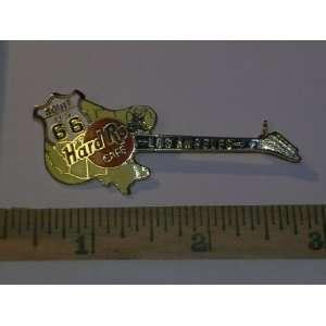  Hard Rock Cafe Guitar Pin Route 66 US Los Angeles Yellow 
