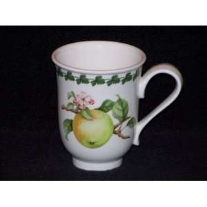  Portmeirion Apple Harvest Bell Beaker Mug 11 oz Kitchen 