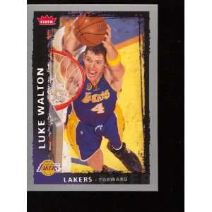  2008 09 Fleer #106 Luke Walton Sports Collectibles