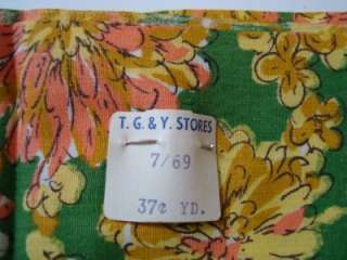 Vintage 60s TG & Y Fabric Cotton Green/Gold Floral 3 1/2 Yds x 35 