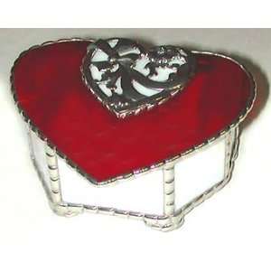 Red & White Heart Design Stained Glass Box   4 x 4 