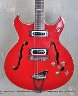 Silvertone Model 319 Semihollowbody Electric Guitar  