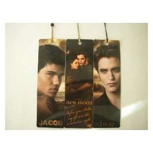  Bundle   3 Items New Moon Bookmarks Set of 3 Office 