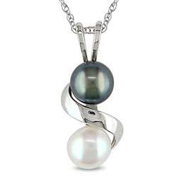   Black and White Freshwater Pearl Necklace (5 5.5 mm)  
