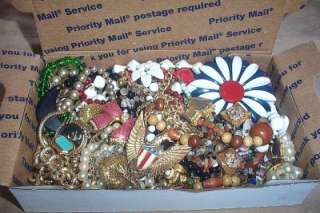 HUGE Vintage Jewelry Lot~Necklaces/Brooches/Earrings~Some SignedALL 