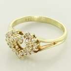 Stunning Vintage 14K Gold Diamond Heart Cluster Fashion Ring  