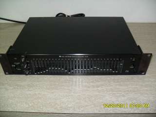 TOA E 1231 1000 Series Graphic Equalizer 13 OCTAVE  