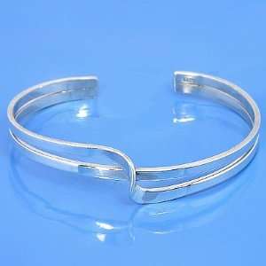  14.80 grams 925 Sterling Silver Double Wave Twisted Bangle 