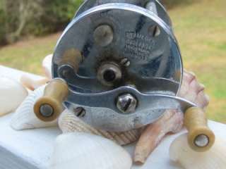 Pflueger TRUMP #1943 fishing reel  
