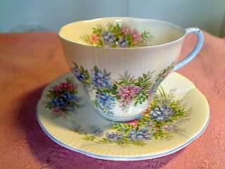 ROYAL ALBERT BLOSSOM TIME SERIES WISTERIA EXCELLENT CUP & SAUCER FREE 