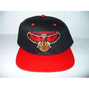 TISA Atlanta Hawks SnapBack Collectible Hat Vintage RARE NBA Black/RED 