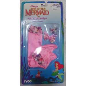   The Little Mermaid Ariels Fin Fun fashion (Tyco) Toys & Games