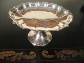 You are viewing a nice Vintage Candy/Nut dish by 1883 F.B. Rogers 