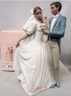 LLADRO NAO FOREVER LOVE # 1336 Mint Condition  