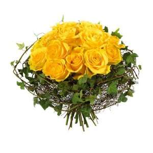 Blumenstrauß Rosenstrauß Frisch vom Floristen vor Ort mit gelben 